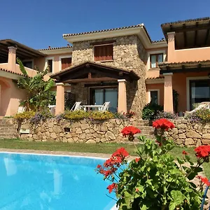 Le Dimore Di Nettuno Aparthotel